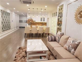 Cực hiếm! bán căn 121m2  căn góc, thoáng, mát, 3pn  tầng cao, bc đn, nội thất nhập khẩu cực xịn.