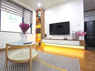 Bán căn hộ full nội thất, giá 1.9x s= 67m2, gồm 2 ngủ & 2 wc tại bạch đằng, tphd,  0979 020 ***