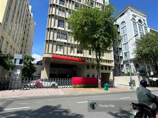 Bán tòa building mt trần quốc thảo quận 3  16 x 35m  hầm  9 tầng  hđt 800 triệu  giá 200 tỷ
