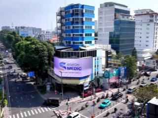 Bán toà building 4.500m2 sàn  hầm  11 tầng  hđt 1.1 tỷ  mặt tiền thương hiệu quận 1. giá 200 tỷ