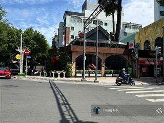 Góc 2mt nguyễn thị minh khai & nam kỳ khởi nghĩa quận 3  dt 15 x 30m  hđt 700 triệu  giá 200 tỷ