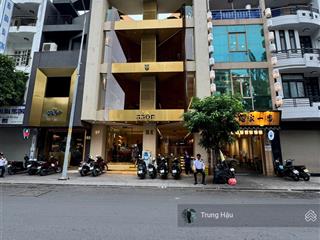Siêu phẩm mặt tiền hoa phượng pn  dt 8 x 18m  hầm  4 tầng  hđt 190 triệu  giá 45 tỷ