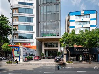 Building mt trường sơn q. tân bình. dt 10x30m cn 2.500m2. hầm  10 tầng  hđt 400 triệu  giá 85 tỷ