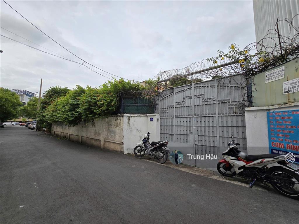 Siêu phẩm mt góc nguyễn văn trỗi q. phú nhuận dt 25 x 25m cn 500m2 gpxd 12 tầng giá 80 tỷ