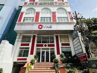 Bán toà nhà vp đường hoàng việt q. tân bình  dt 13x20m  cn 1700m2  hầm  10 tầng  giá 80 tỷ