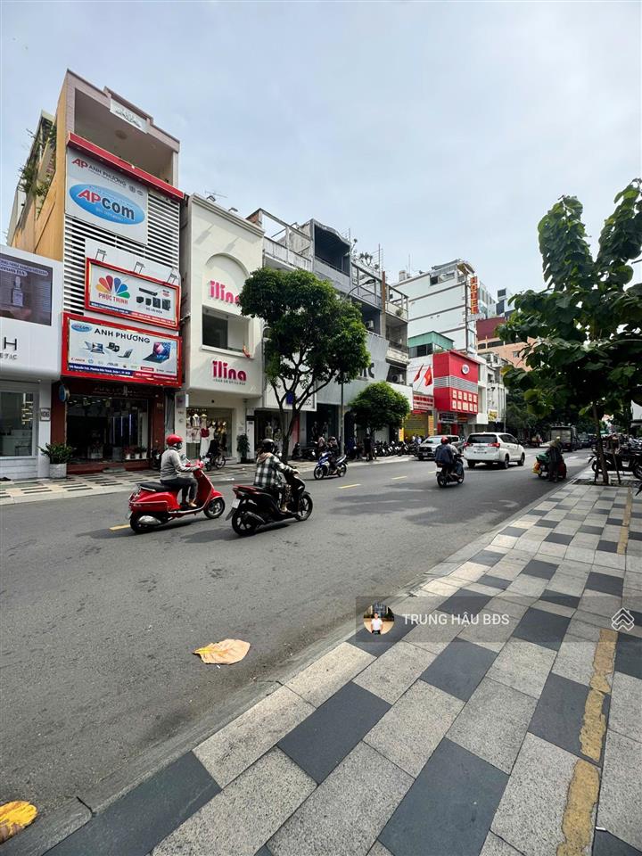 Siêu khang hiếm mt nguyễn trãi quận 1  dt 12 x 26m  cn 310m2  hđt 310 triệu  giá 186 tỷ