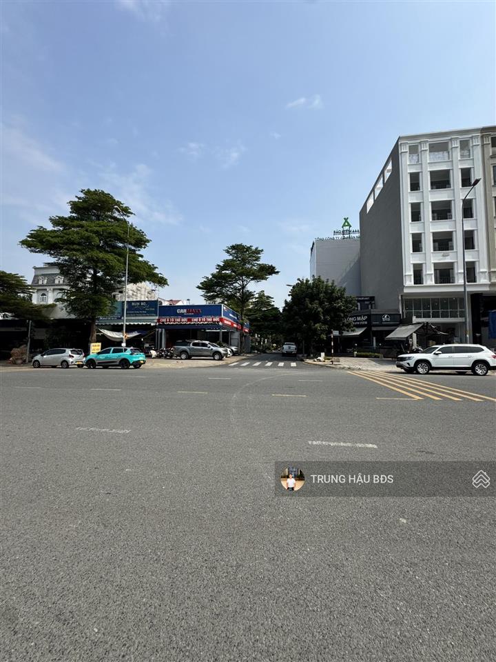 Siêu vị trí góc 2mt trương văn bang quận 2  dt 16x20m  cn 320m2  ctxd 7 tầng  giá 96 tỷ