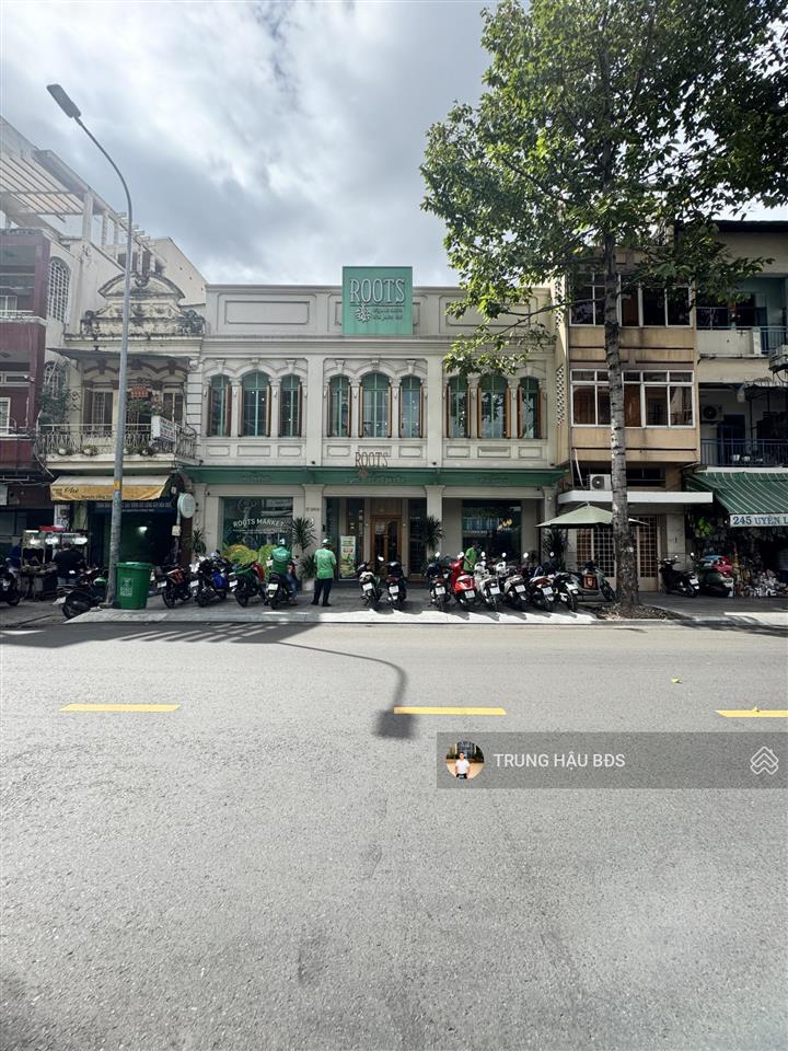 Giảm 20 tỷ bán gấp nhà mt yersin quận 1  dt 10 x 18m  công nhận 180m2  3 tầng  giá 79 tỷ