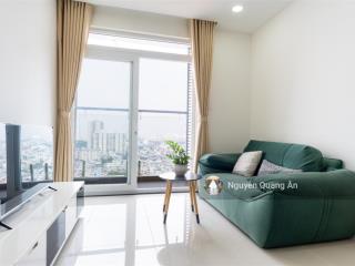 Cho thuê cc cộng hoà garden, tân bình, dt 70m2 2pn 2wc, giá 12tr/th.  ân 0906 726 ***