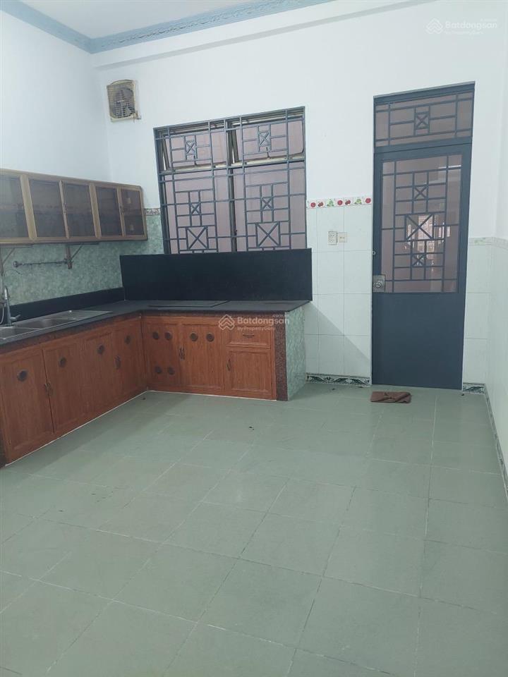 Bán nhà liền kề 1 trệt  2 lầu, kdc an bình