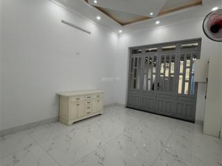 Bán nhà 110m2 thổ cư 100% đường thông ô tô  3 phòng ngủ