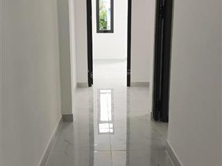 Cần bán nhà 1 trệt 1 lầu (5x20m), gần chợ bình chánh  shr
