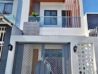 Chính chủ bán gấp nhà bình chánh 100m2 thổ cư, shr