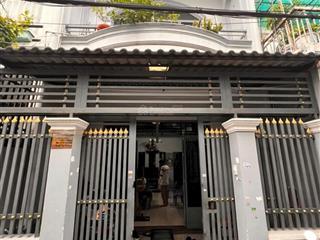 Nhà đẹp sổ hồng riêng giá tốt tại bình chánh, vị trí gần chợ, trường học