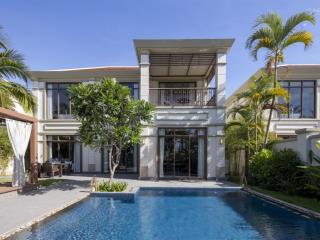 Cho thuê biệt thự cao cấp 2 phòng ngủ  đầy đủ nội thất tại fusion resort & villas đà nẵng