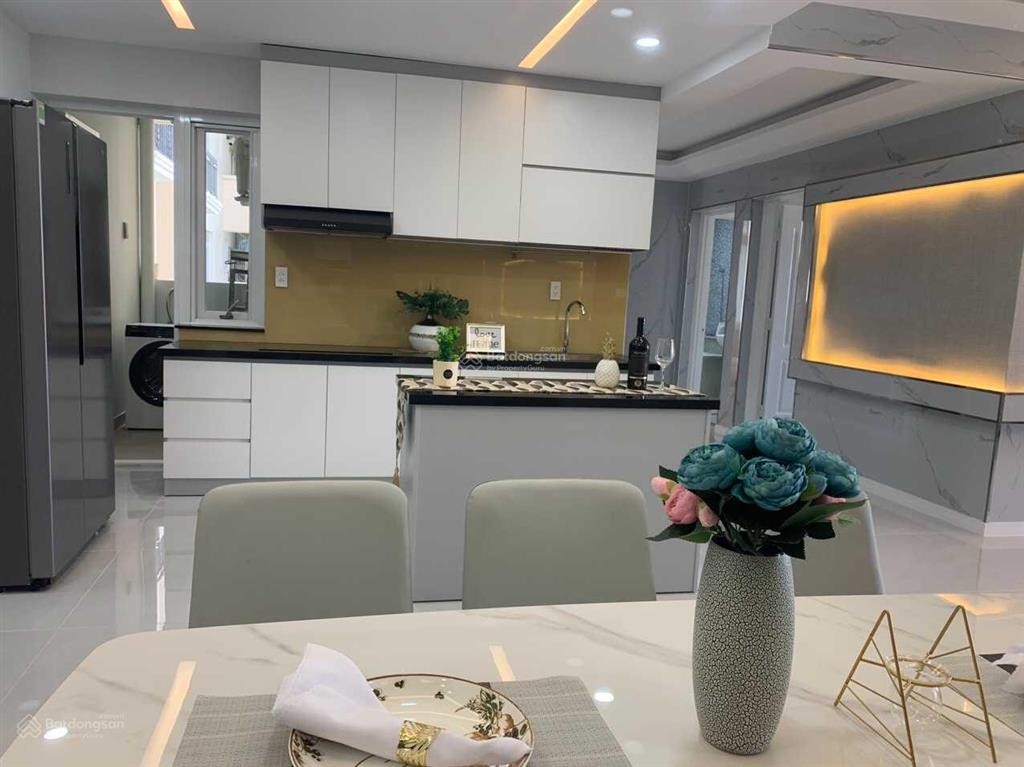 Bán căn hộ grand view 3pn, nhà đẹp, view sông, lầu cao, giá 10.5 tỷ,  0909 356 ***