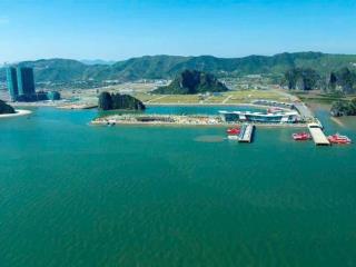Căn hộ nghỉ dưỡng view 2 mặt biển nằm cạnh thương cảng quốc tế ao tiên giá chỉ 1,9 tỷ căn 37m2