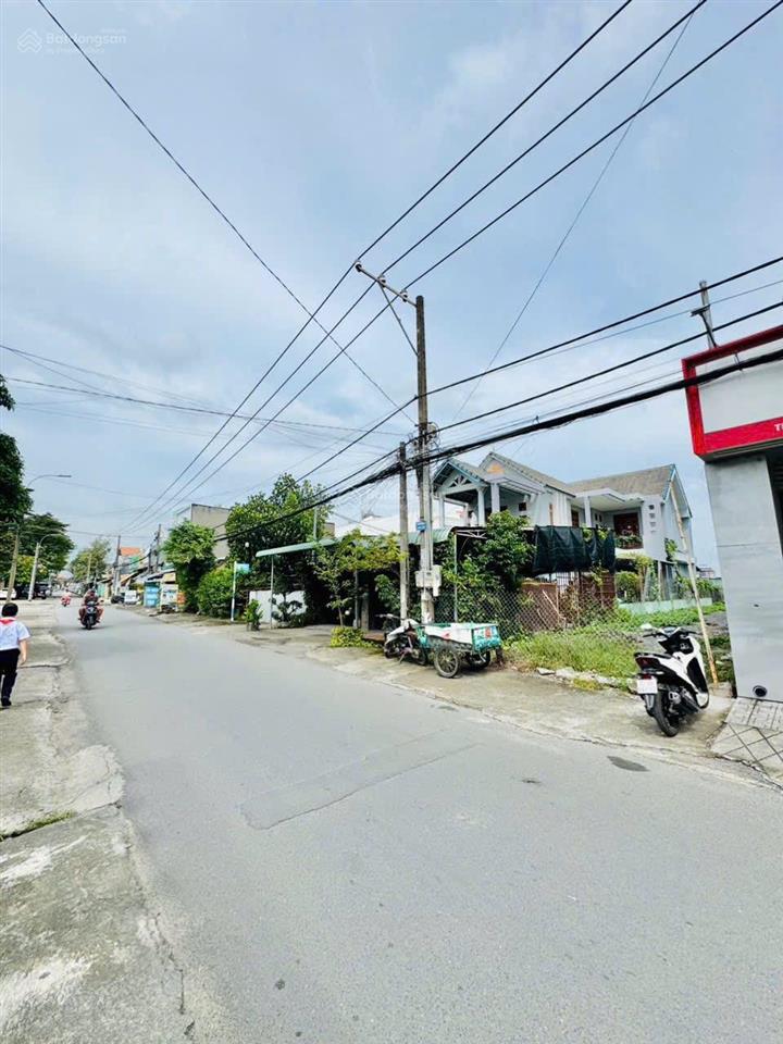 Bán lô đất mặt tiền đường hồ hoà. đối diện uỷ ban phường tân phong, tiểu học tân phong