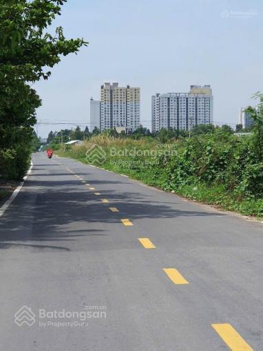 Hàng ngộp. siêu rẻ. đất 2 mt trước sau. hxh đường bưng ông thoàn, phú hữu, quận 9