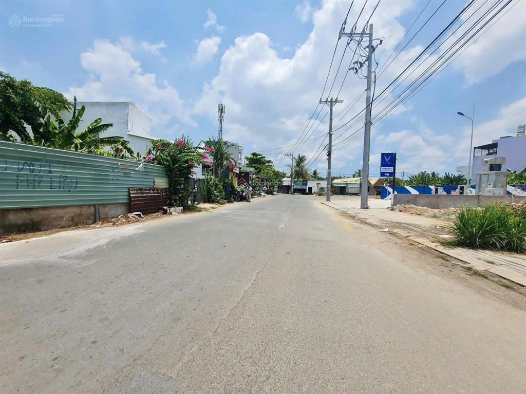 Hàng ngộp. siêu rẻ. đất 2 mt trước sau. hxh đường bưng ông thoàn, phú hữu, quận 9