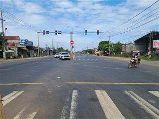 Đất trung tâm chơn thành mặt tiền cao bá quát