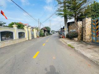 Bán đất trung tâm tt đất đỏ  tp hcm. mặt đường trinh hoài đức giá rẻ vị thế dân cư phát triển mạnh