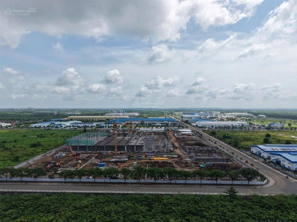 Bán đất đường nhựa tiềm năng tăng mạnh xã đất đỏ  tphcm. giá 950tr khu dân cư gần biển và kcn