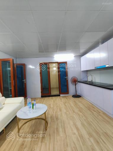 3,6 tỷ có ngay 90 m2 đất lô góc đường to 3 mặt tiền,tặng nhà 2 ngủ khép kín tại thạch cầu long biên