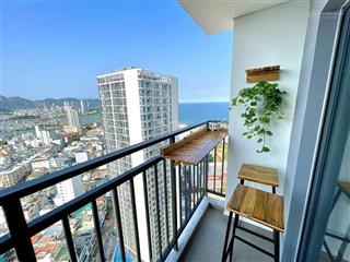 Bán căn hộ dqua  phan chu trinh , nha trang tầng 28  view xéo biển  giá 3,2 tỷ