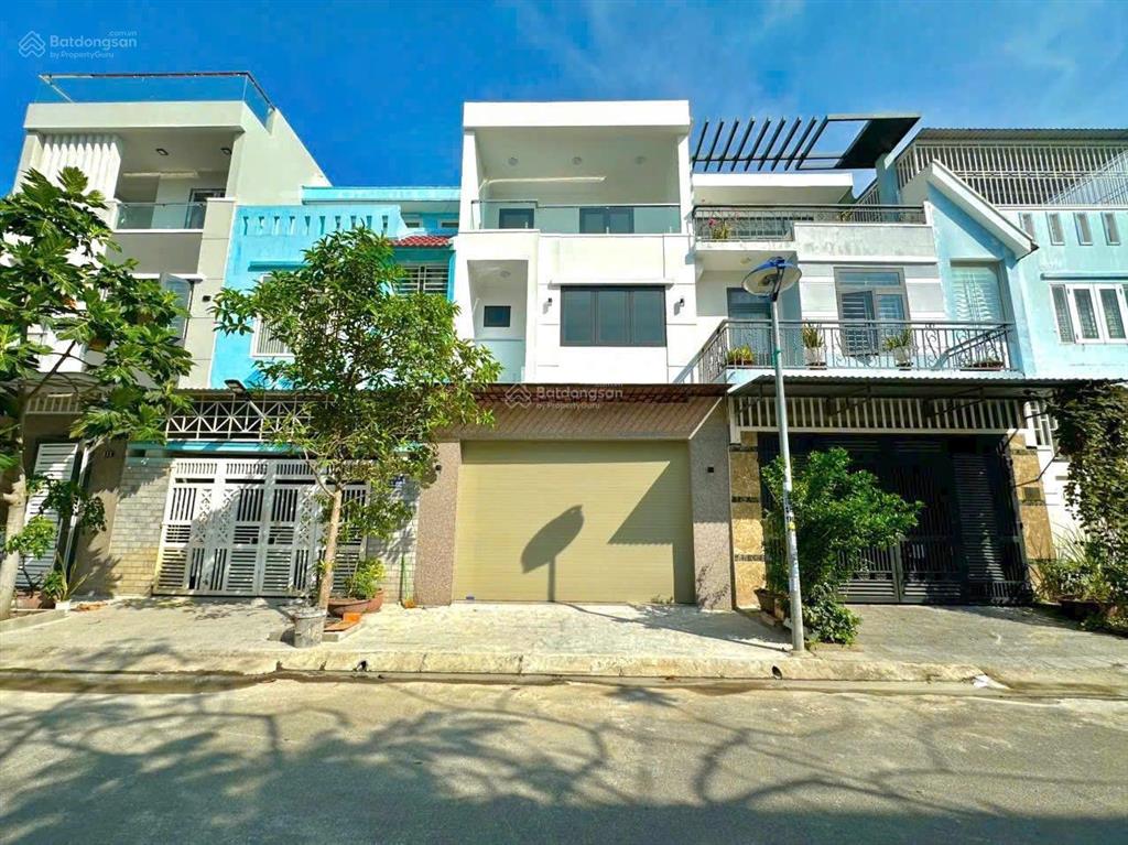 Nhà mới 3 tầng kđt phước long a đường 12m giá 7 tỷ
