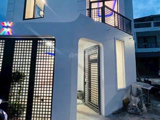 Bán nhà lô góc hẻm ô tô dương vân nga  có sẵn hợp đồng thuê 12tr/tháng giá tốt 3.25 tỷ