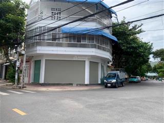 Siêu hiếm! nhà góc 2mt cao văn bé  cách biển hòn chồng chỉ 200m