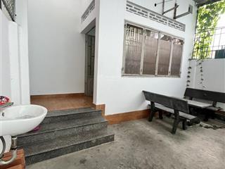 Hàng hiếm nhà hẻm đường ô tô đầu đường nguyễn khuyến 3.5tỷ