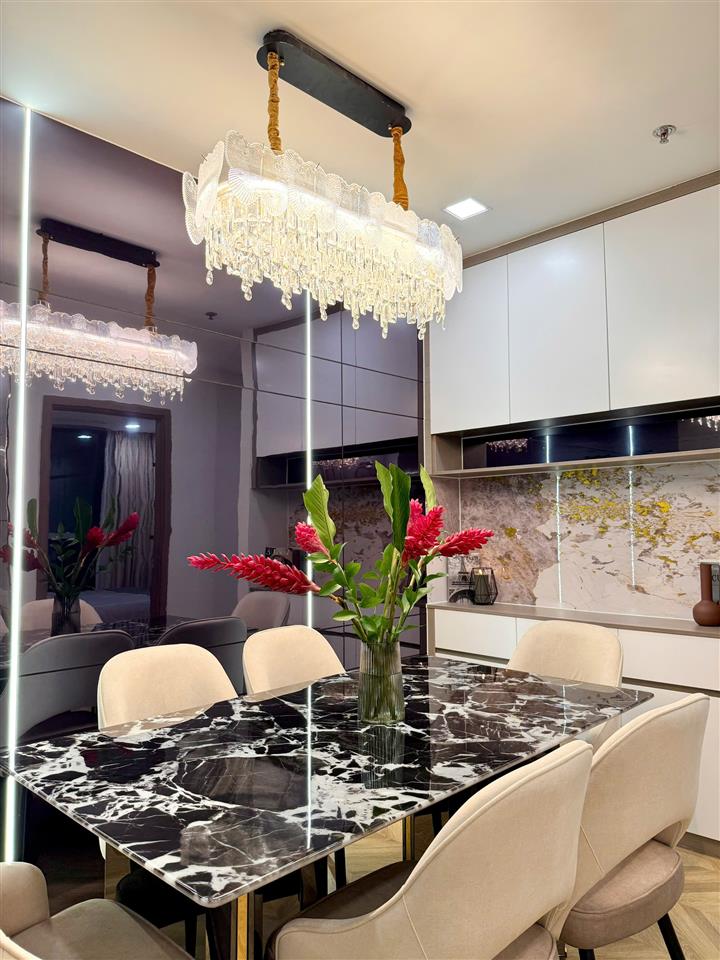 Cơ hội hiếm! 3pn  view sông  full nội thất sổ sẵn  giá 14 tỷ  chốt nhanh  0922 565 ***