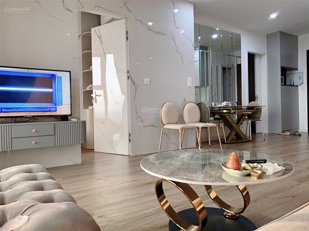 Bán căn góc hoa hậu 90m23pn bc đông nam đẹp nhất cc phú thịnh green park,o975645309