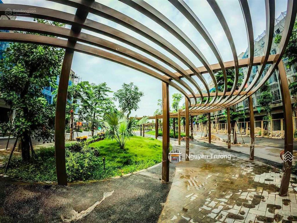 Bán căn shophouse có tầng hầm, 2 mặt tiền, view vườn hoa  độc nhất dự án, nội thất xịn