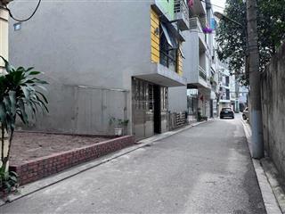 Bán 55,4m2 đất z153  mặt tiền 4,5m  đường nhựa 4,5m thông