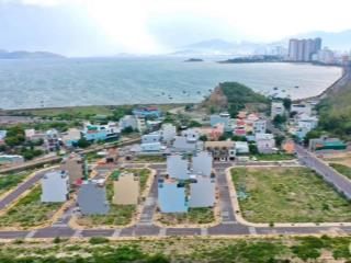 Bán đất mặt biển nha trang, mặt phố phạm văn đồng, dt 800m2, siêu vip