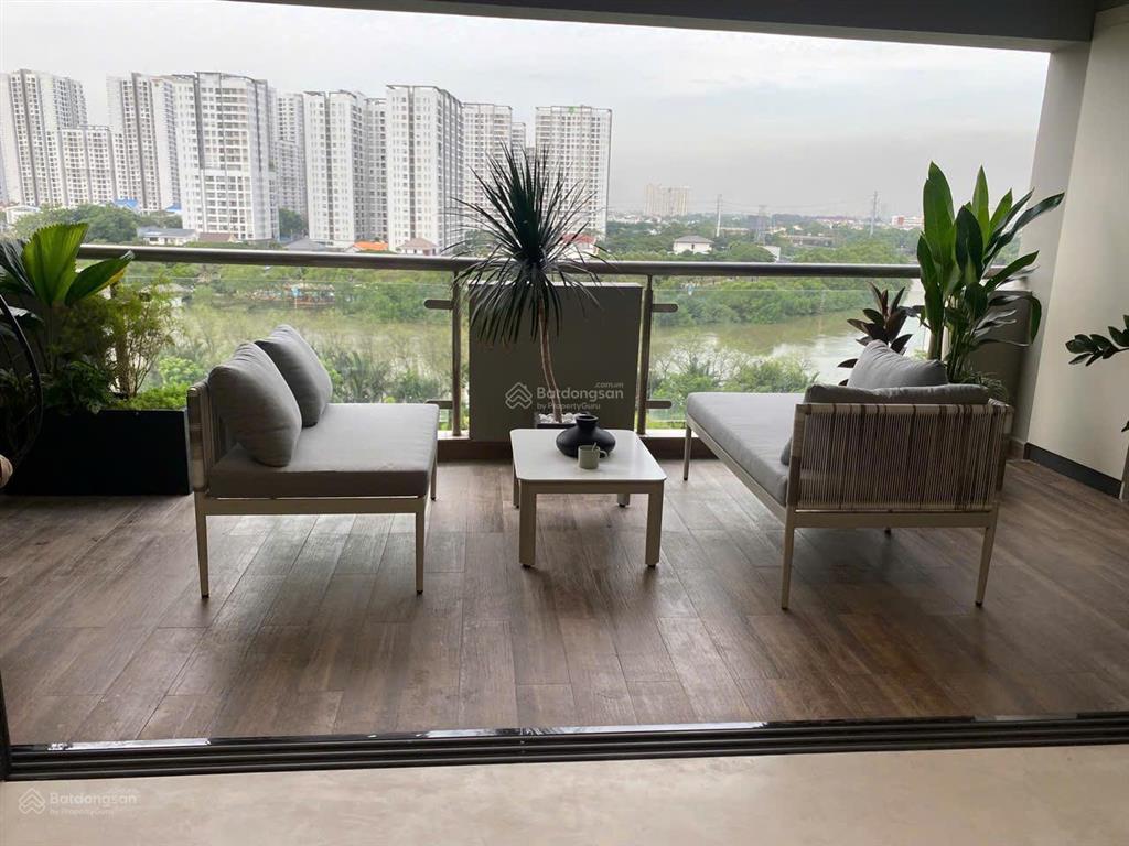 Bán nhanh ch mỹ phát 137m23pn giá tốt. căn 2 view thoáng nhìn sông & biệt thự  0842 111 *** em dịu