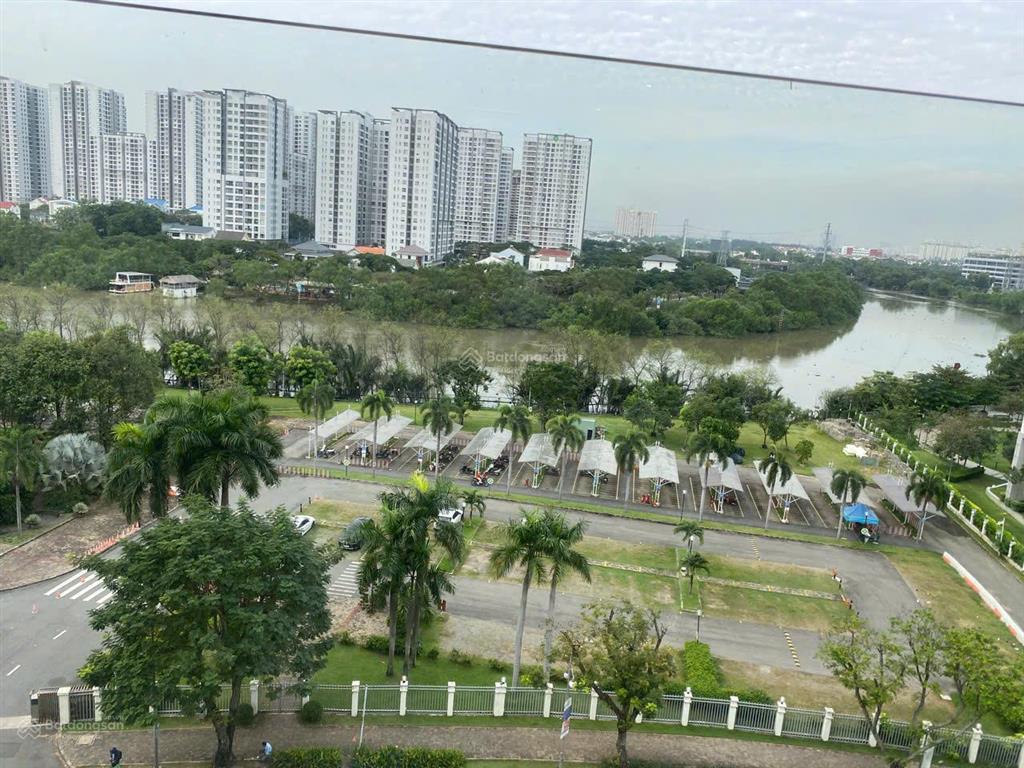 Bán nhanh ch mỹ phát 137m23pn giá tốt. căn 2 view thoáng nhìn sông & biệt thự  0842 111 *** em dịu