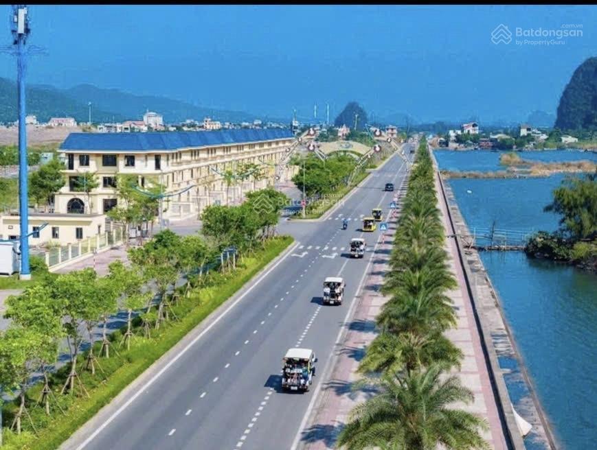 Em cần bán căn nhà shophouse mặt biển sở hữu lâu dài (đất ở đô thị loại 2)