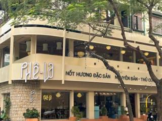 Toà nhà mt phạm văn đồng, p. hiệp bình chánh  dt 9 x 35m  6 tầng  thuê 200tr/th  giá bán 55 tỷ