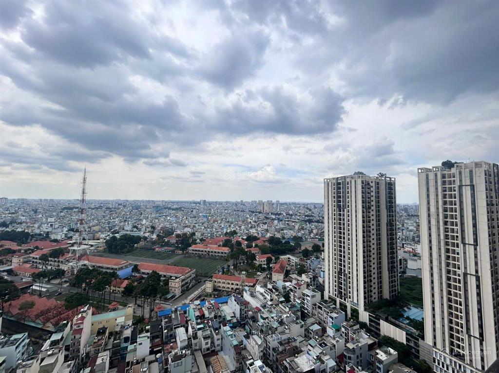 Bán căn hộ hà đô centrosa garden, 3 phòng ngủ, xuất spa