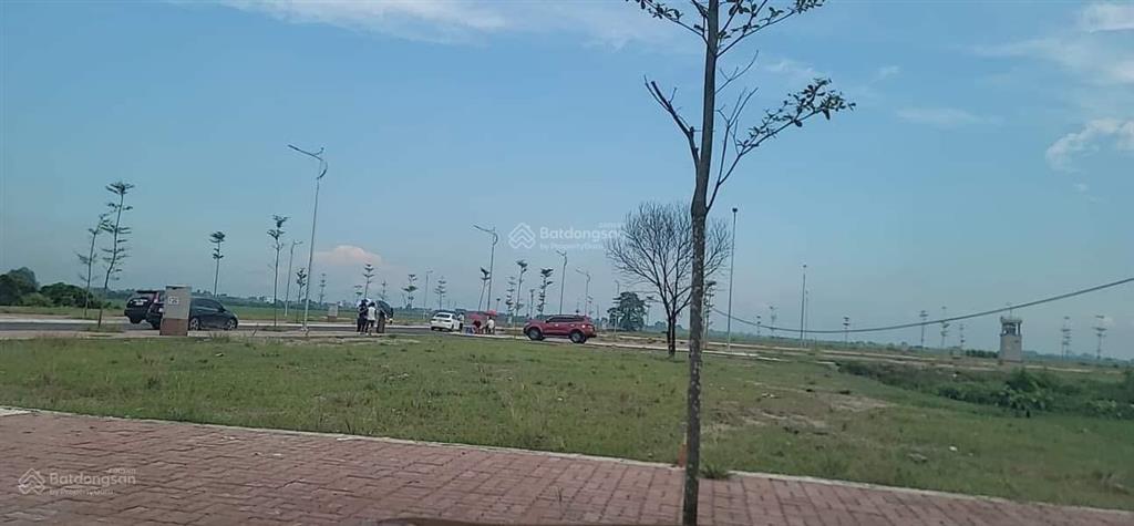 Chính chủ gửi bán 132m2 đất đấu giá hồng vân, ân thi giá tốt