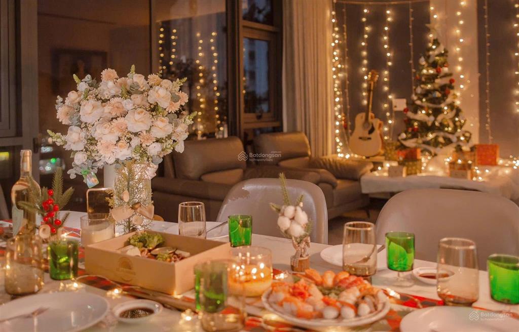 Em hoàng bán tòa nhà 10 lầu, 2 tầng hầm, của cô giáo dạy nhạc, tại đường nguyễn trãi, q1 tphcm