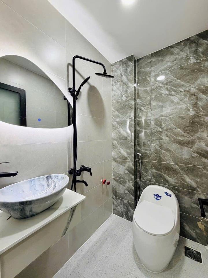 Bán Nhà Phố Đẹp Đường Thống Nhất, Phường 13, Quận Gò vấp, Hồ chí Minh 