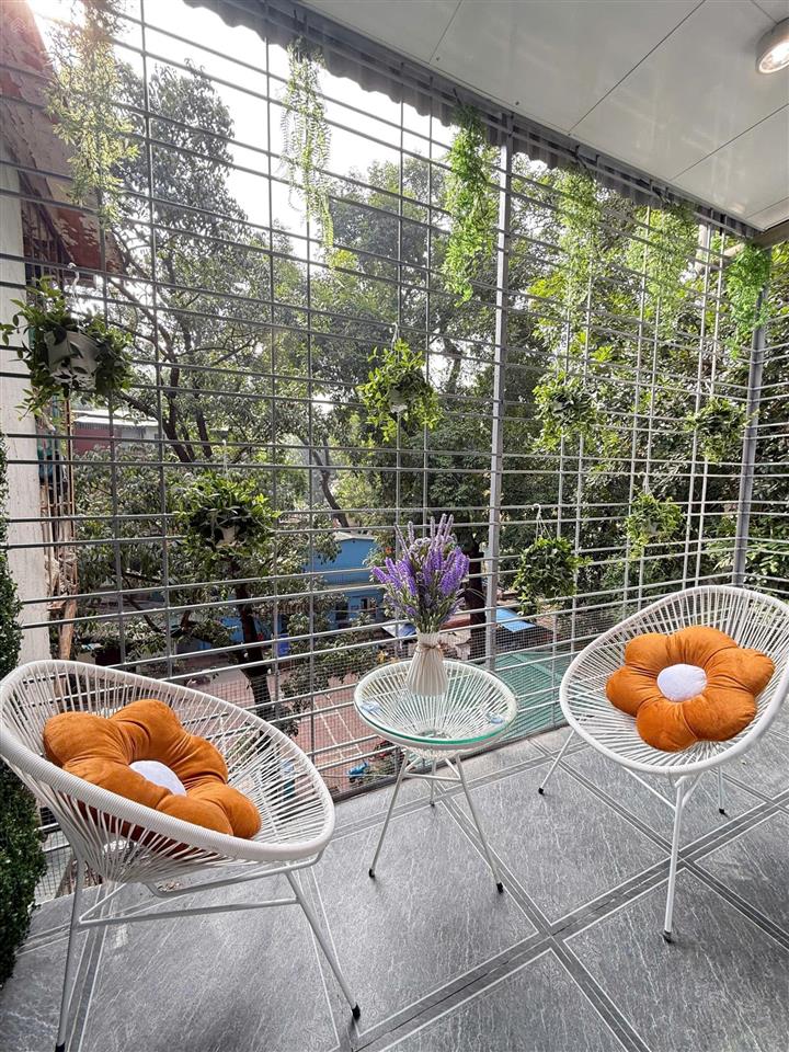 Bán căn tập thể kim liên 110m2 hai mặt thoáng view công viên full nội thất, giá yêu thương