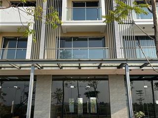 Shophouse mặt đường chính đối diện công viên vsip giá đầu tư