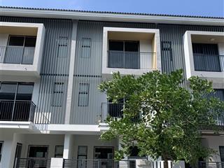 Căn t1 beomes vsip ngay cổng đẹp không lỗi lầm, giá đầu tư