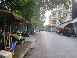 Tôi bán nhà đẹp ngọc thụy, lb 48m2 x 6 tg thang máy vị trí kdoanh, ô tô tránh, thông, vào nhà 14 tỷ